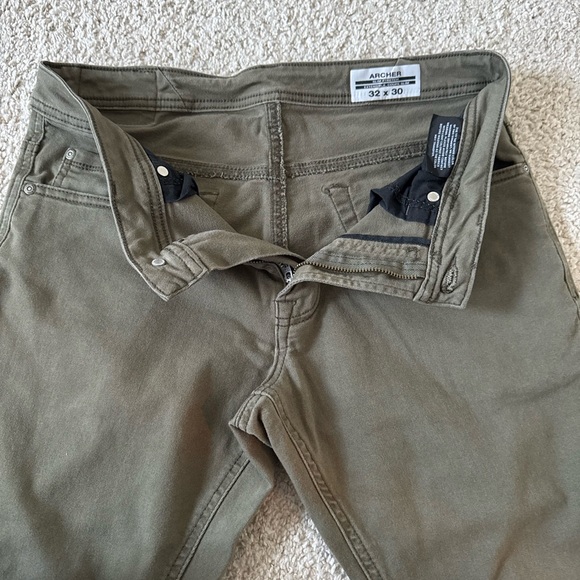Buffalo David Bitton Archer Men's Olive Pants - Picture 3 of 7